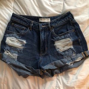 BULLHEAD DENIM CO. JEAN SHORTS
